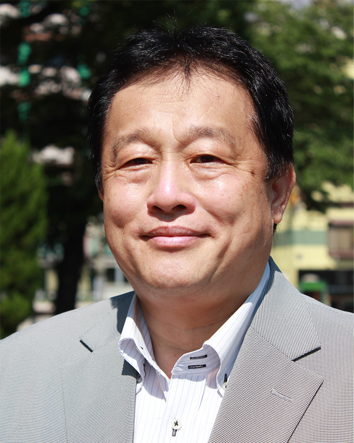 長崎大学　教育開発推進機構 生涯教育センター長 副学長 中村典生